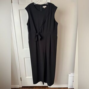 Calvin Klein Black Sleeveless Junpsuit